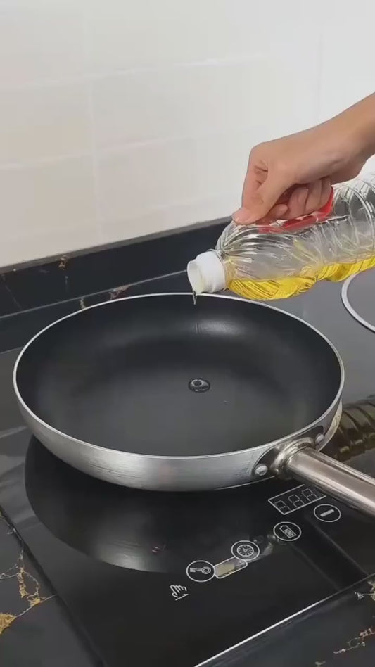 2-in-1 Oil Spray Bottle | Adjustable Mist & Dispenser | 470ml Leak-Proof Glass Container | For Cooking, BBQ, Baking & Air Fryer 500ml (Random Color)